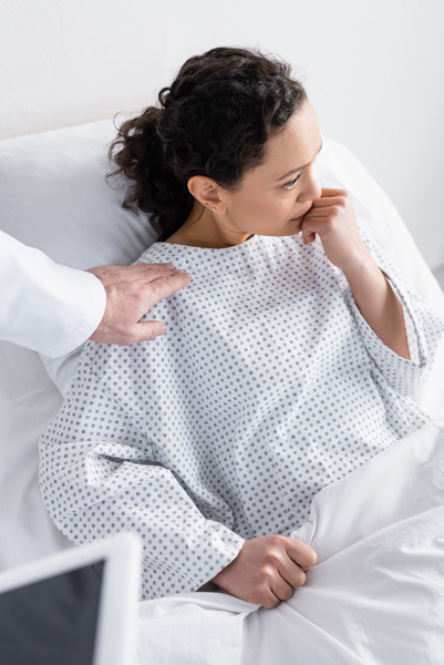 Patient receiving a medical diagnosis from a doctor.